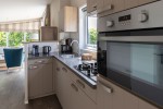 Chalet-23-keuken-robbenjager-texel-2024.jpg