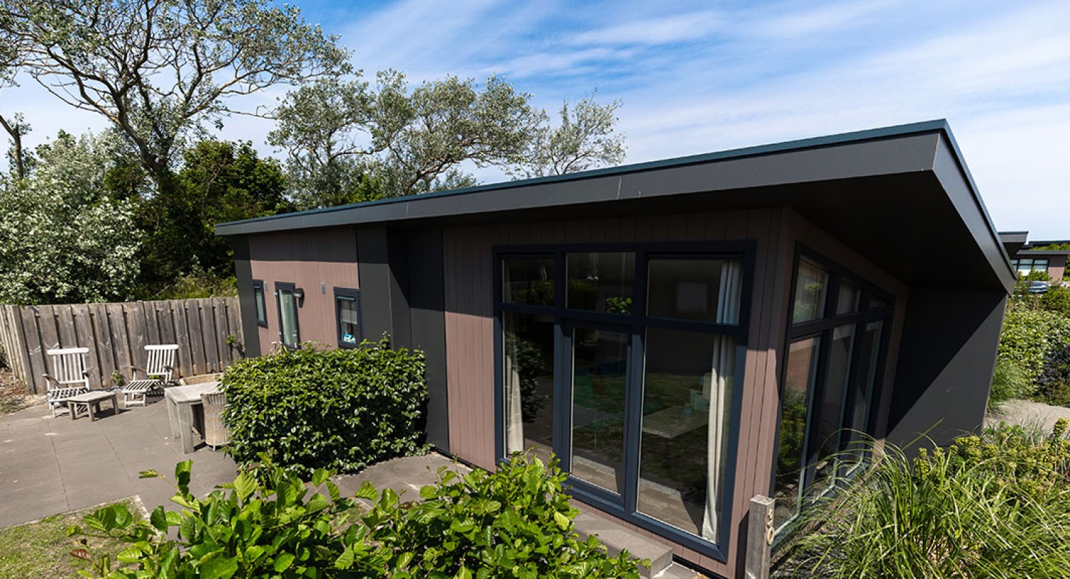 Chalet-30-robbejager-texel-exterieur.jpg