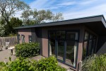 Chalet-30-robbejager-texel-exterieur.jpg