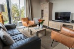 Chalet-35-woonkamer1-robbenjager-texel-2024.jpg