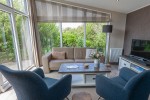 Chalet-19-woonkamer1-robbenjager-texel-2024.jpg