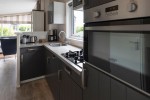 Chalet-29-keuken-robbenjager-texel-2024.jpg