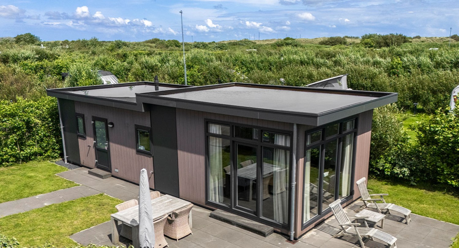 Chalet-26-buiten-robbenjager-texel-2024.jpg