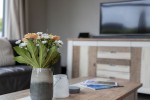 Chalet-15-woonkamer5-robbenjager-texel-2024-Hersteld.jpg